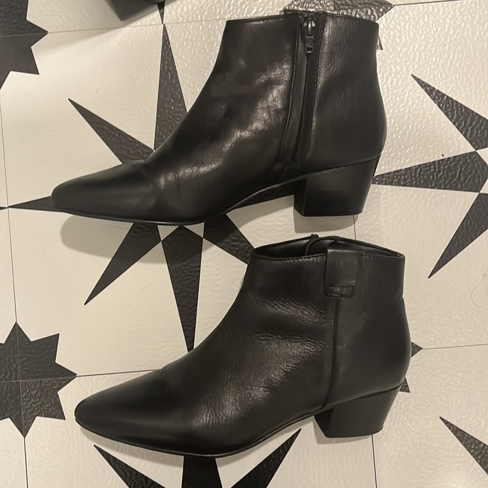 Chelsea Crew Black Label Boots